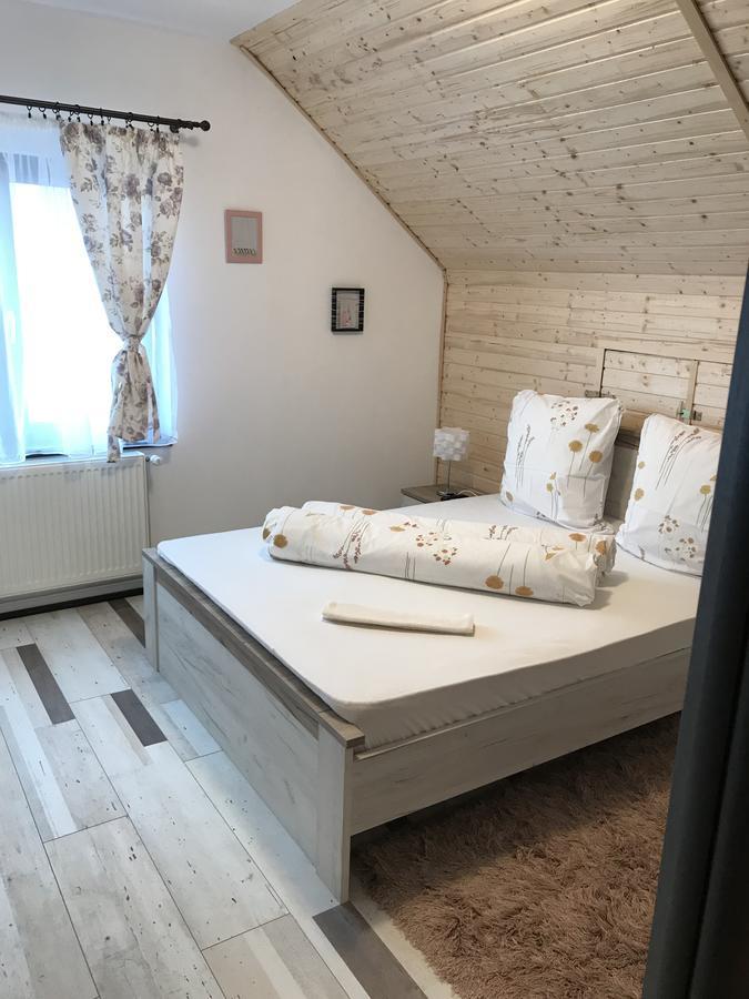 Vila Smiley 아브리그 외부 사진